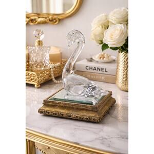 Vintage Art Glass Swan Sculpture on Hollywood Regency Mirrored Base